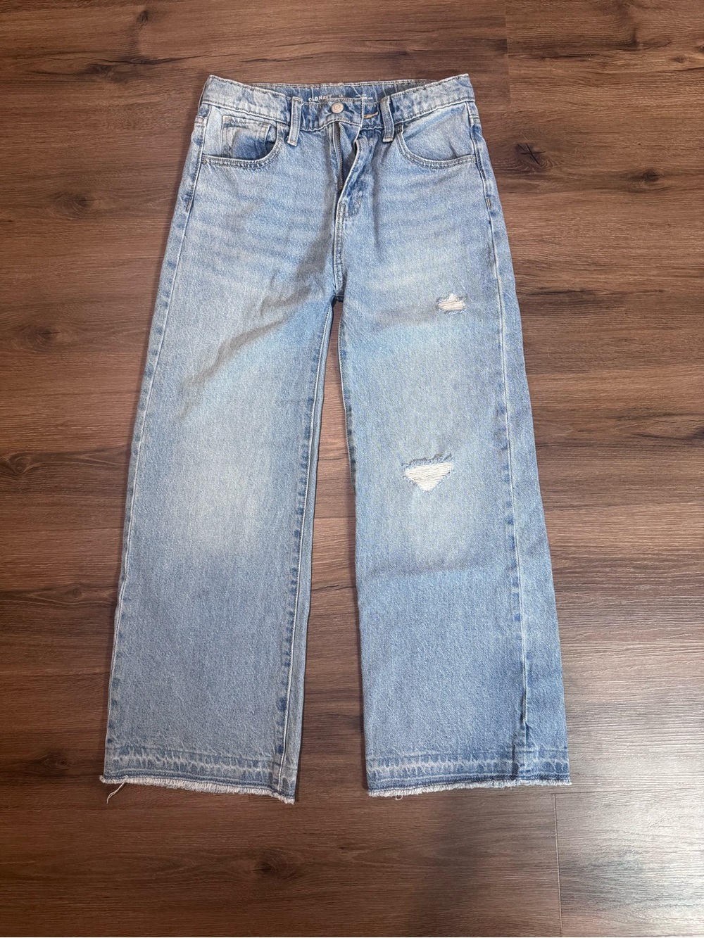 Old Navy Light Blue Wide-Leg Distressed girls Jeans